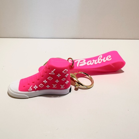 Barbie Keychain - Picture 2 of 3